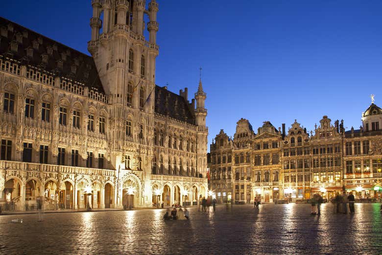 La Grand Place de noche