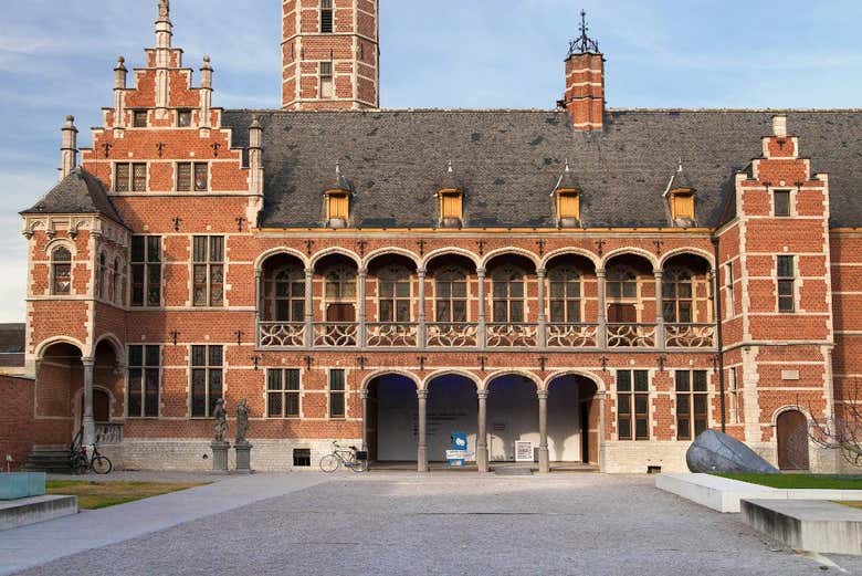 Palacio de Van Busleyden