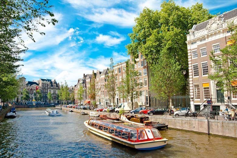 Sailing along the canals