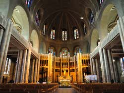 Basilica of the Sacred Heart, inside