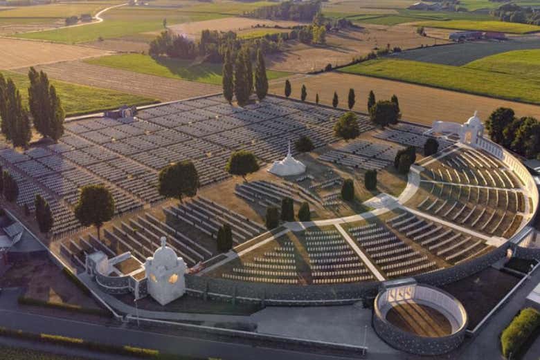 Vista aérea do Tyne Cot Memorial