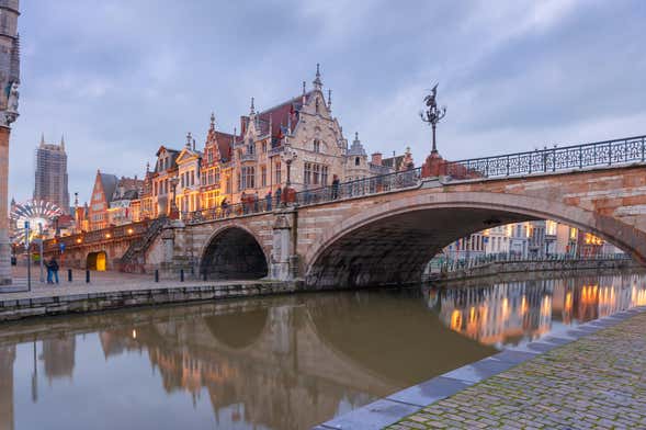 Free tour à la découverte des mystères et des légendes de Gand