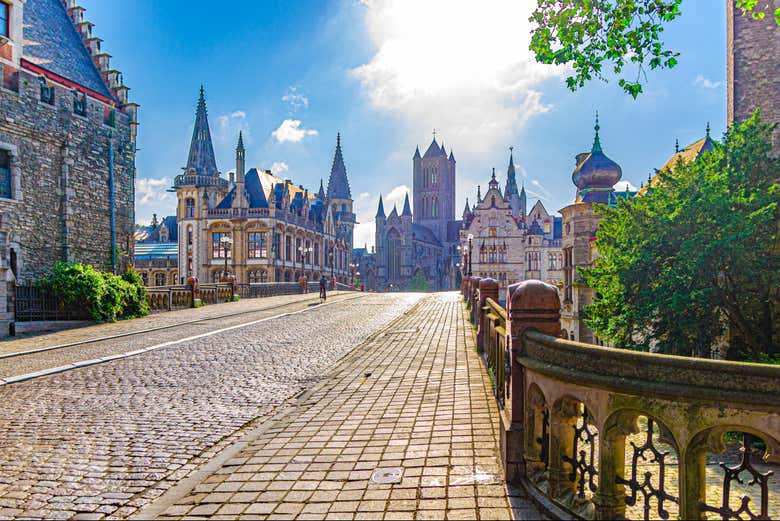 A Ponte de São Miguel, a paisagem mais típica de Gent