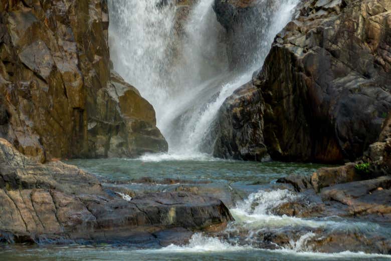 Panorâmica das cascatas Mayan King