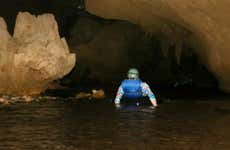 Parc National Blue Hole + Cave tubing