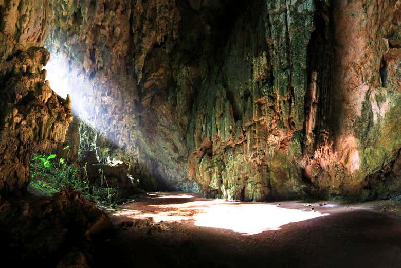 Uma das grutas do Parque