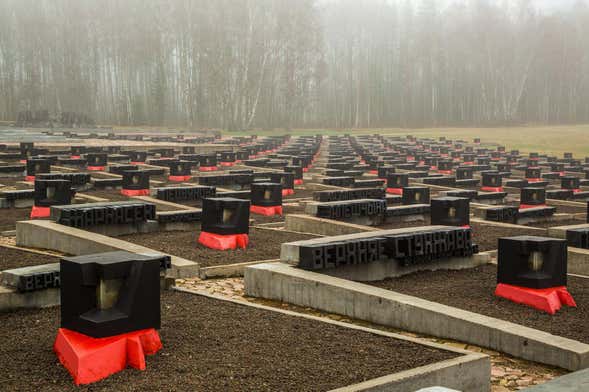 Khatyn Private Tour