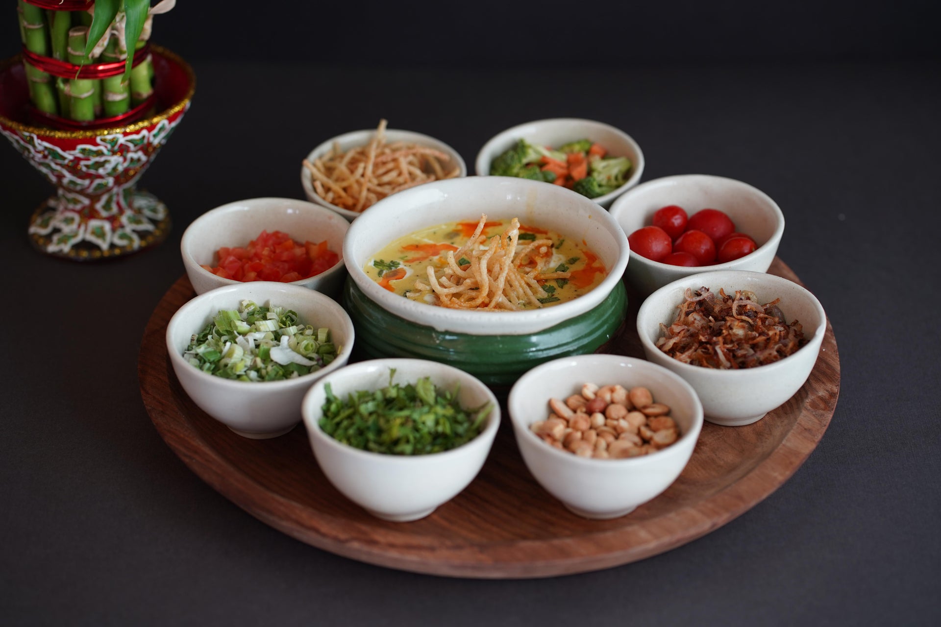 Clase de cocina birmana con comida