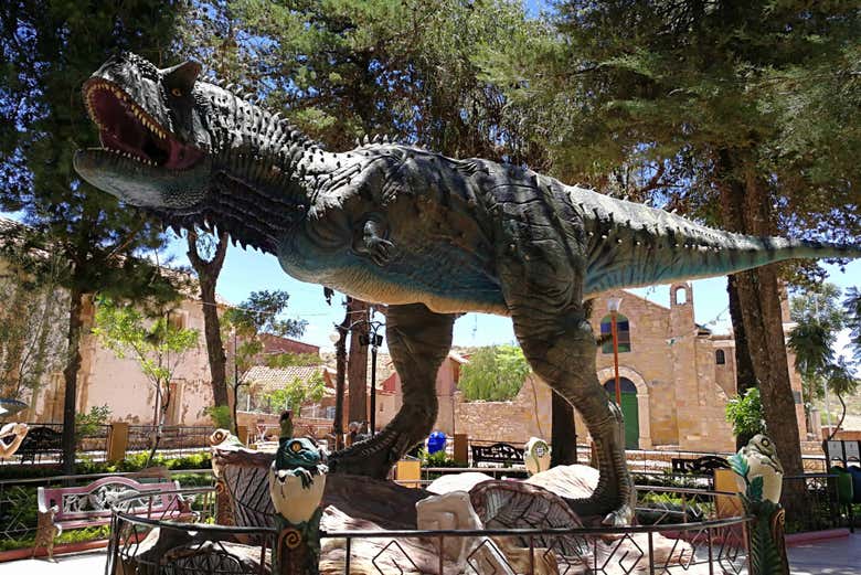 Dinosaurio en el Parque Nacional Toro Toro