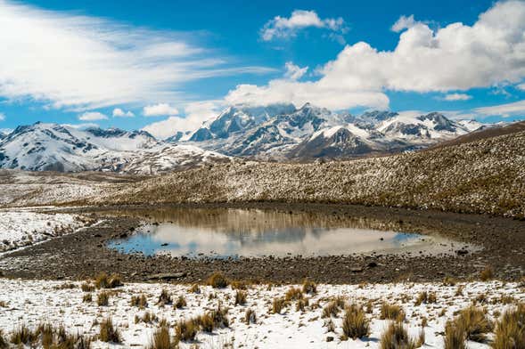 Huayna Potosi 2 or 3-Day Ice Climbing + Hiking Tour