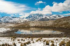 Ruta de 2 o 3 días de trekking y escalada en hielo por Huayna Potosí