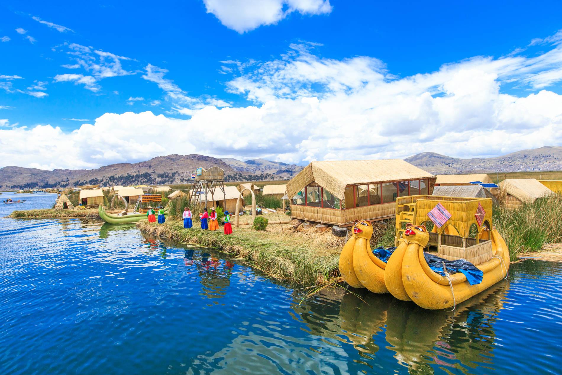 transturin catamaran lago titicaca