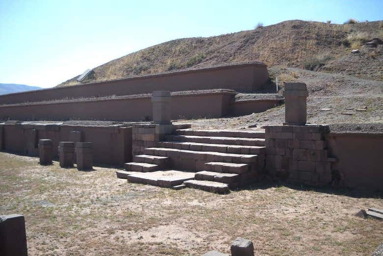 Escaleras de Tiwanaku