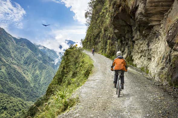 Tour en bicicleta por la Ruta de la Muerte