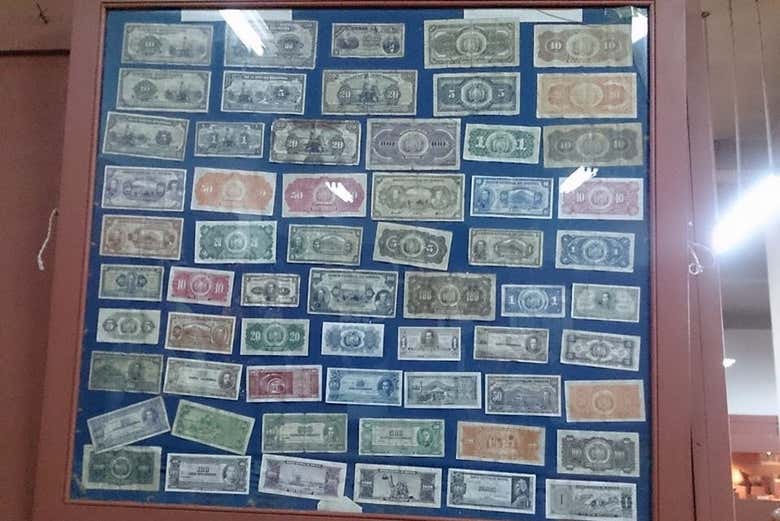 Colección de billetes antiguos