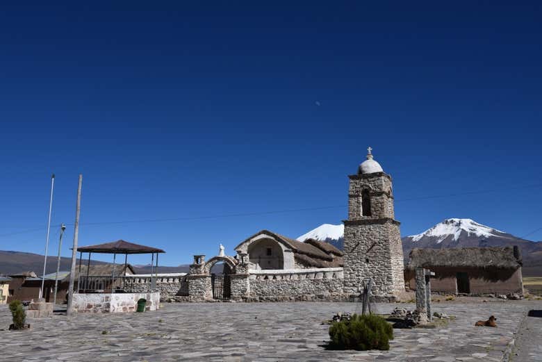 Ermita en Sajama