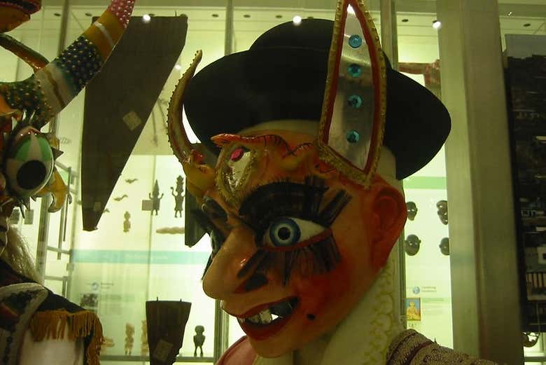 Colección de máscaras de Carnaval