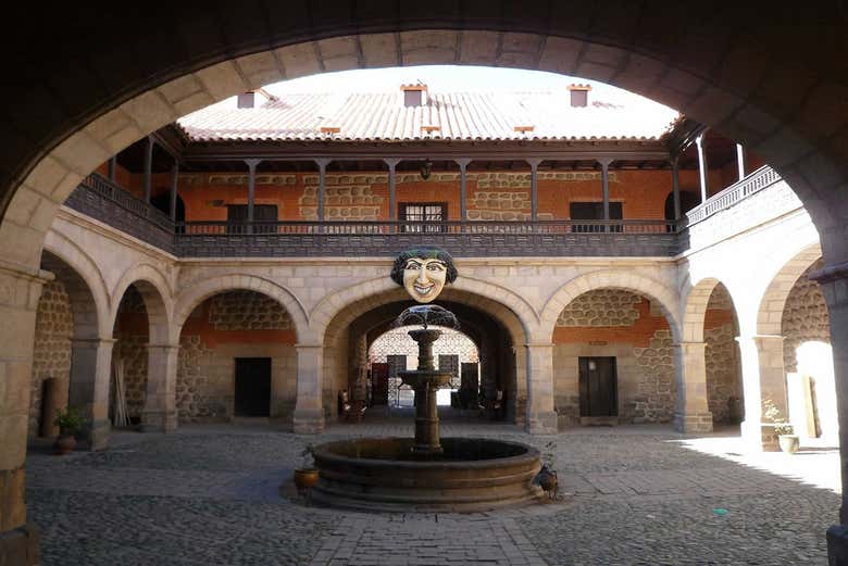 Patio de la Casa Nacional de la Moneda