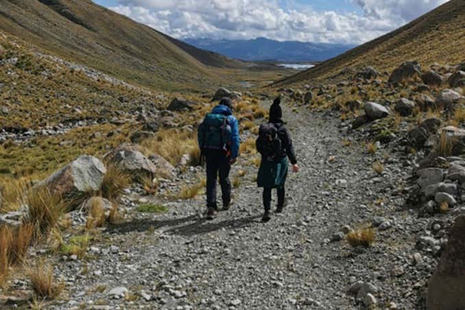 Senderismo en las lagunas Kari Kari