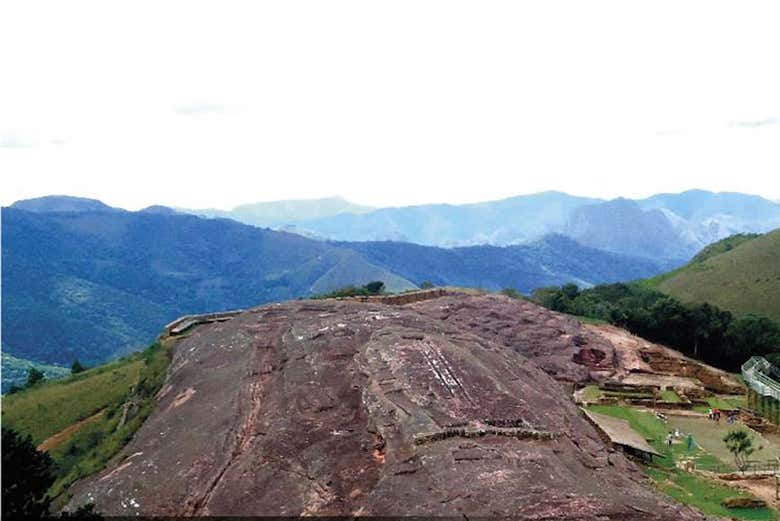 Piedra tallada en Samaipata