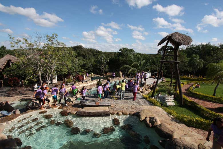 Visitando las piscinas del biocentro