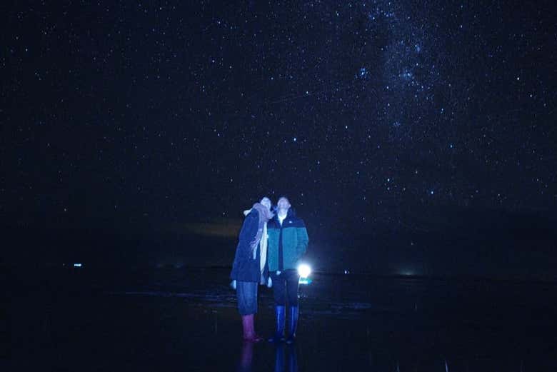 Cielo nocturno lleno de estrellas