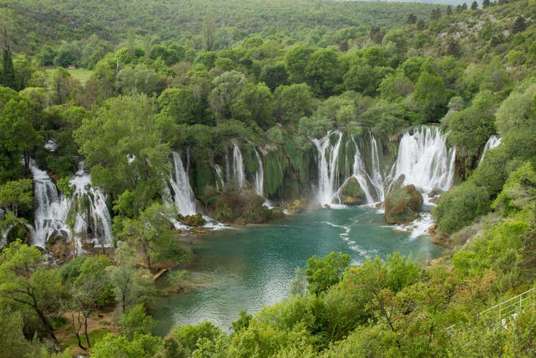 Piscinas naturales de las cascadas de Kravice