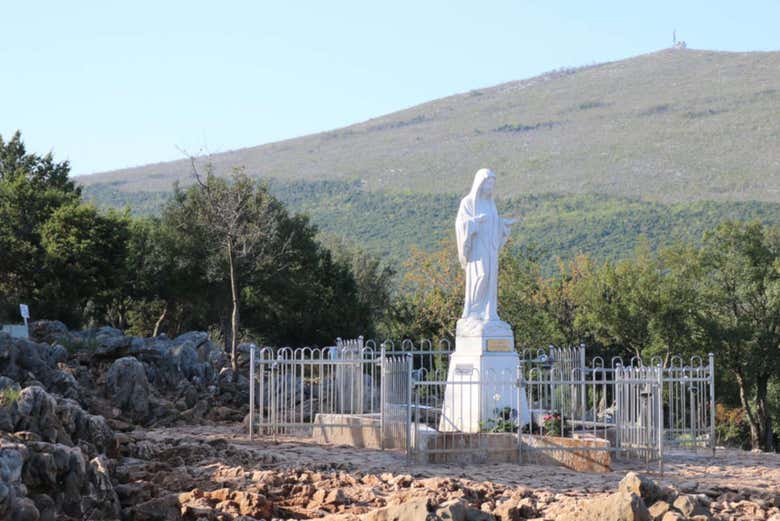 Iglesia de St. James, en Medjugorje
