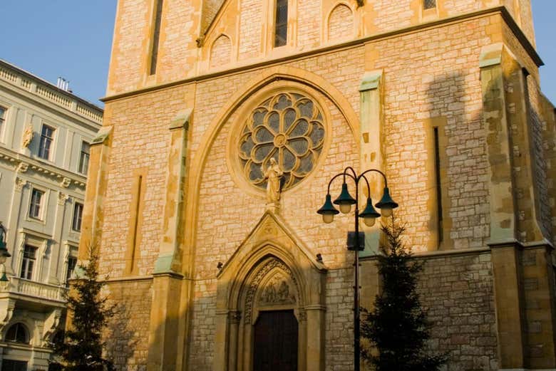 Fachada de la catedral de Sarajevo