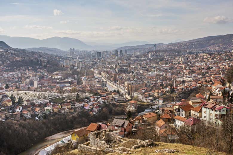 Vista panoramica su Sarajevo