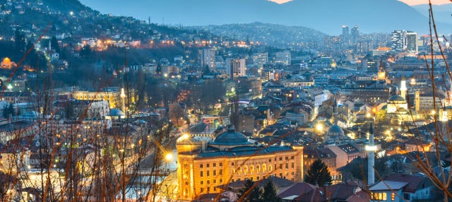 Tour nocturno por Sarajevo