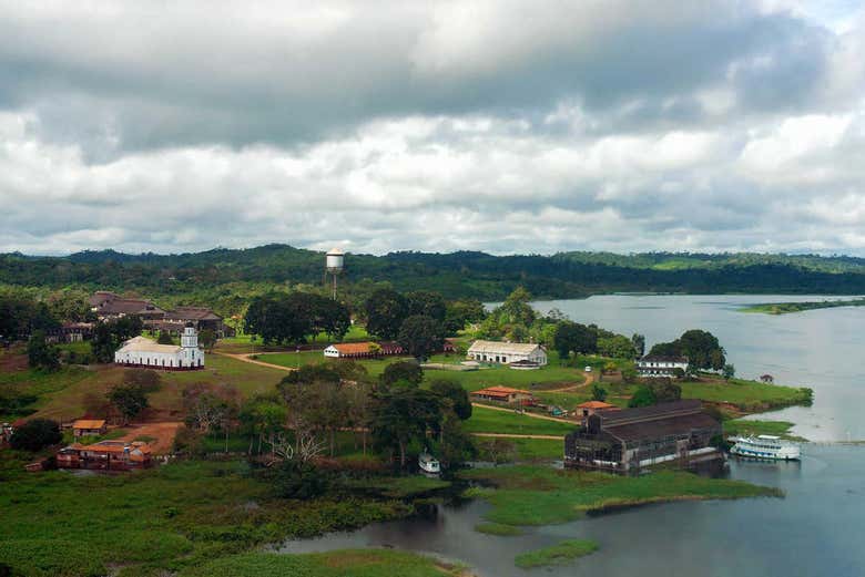Rubber city on the Tapajós riverbank