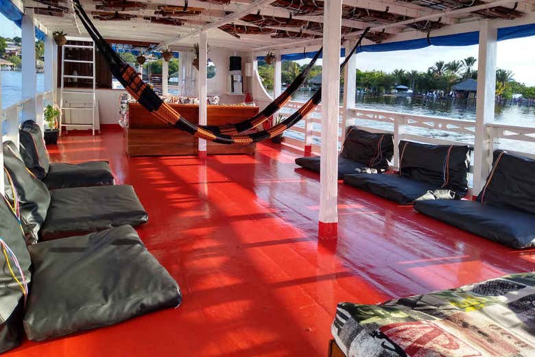 Interior do barco