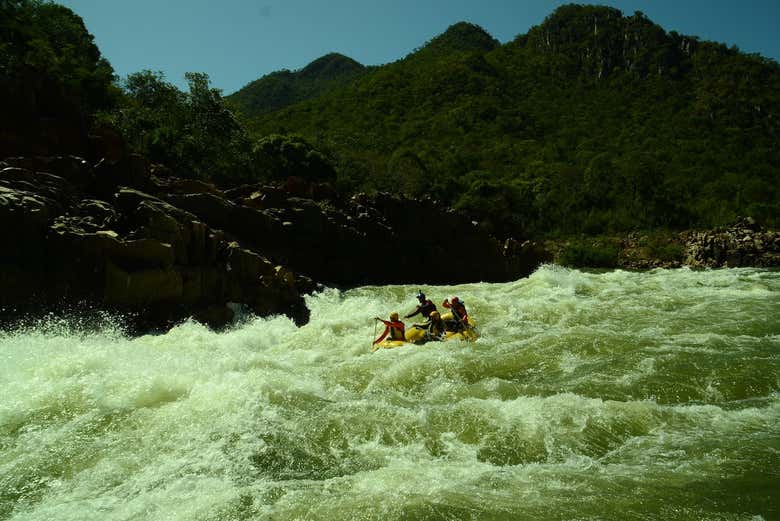 El río Paraná destaca por sus aguas bravas