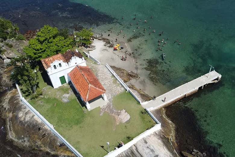 Ilha do Bonfim vista do asa-delta aquática