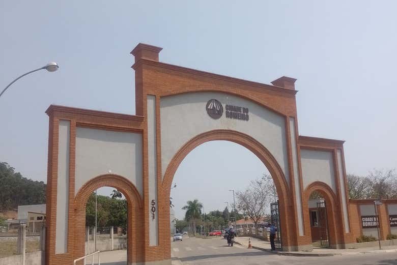 Entrada na cidade dos peregrinos