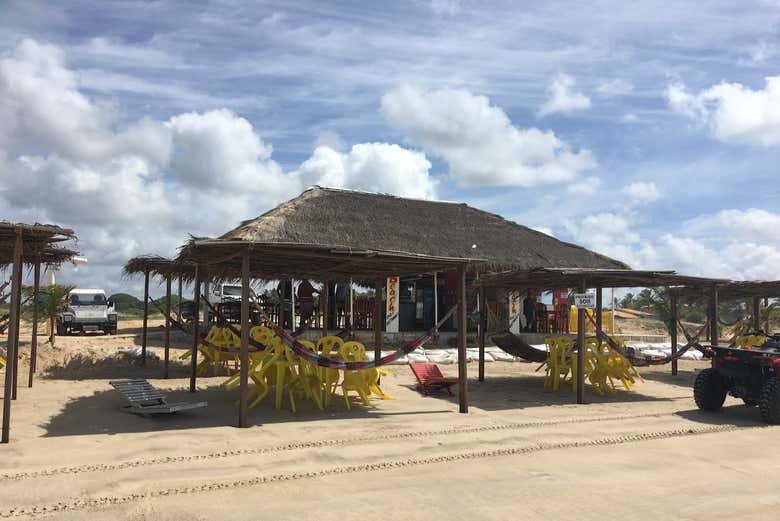 Kiosk at Praia Caueira