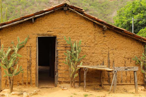 Excursão pela Rota do Cangaço