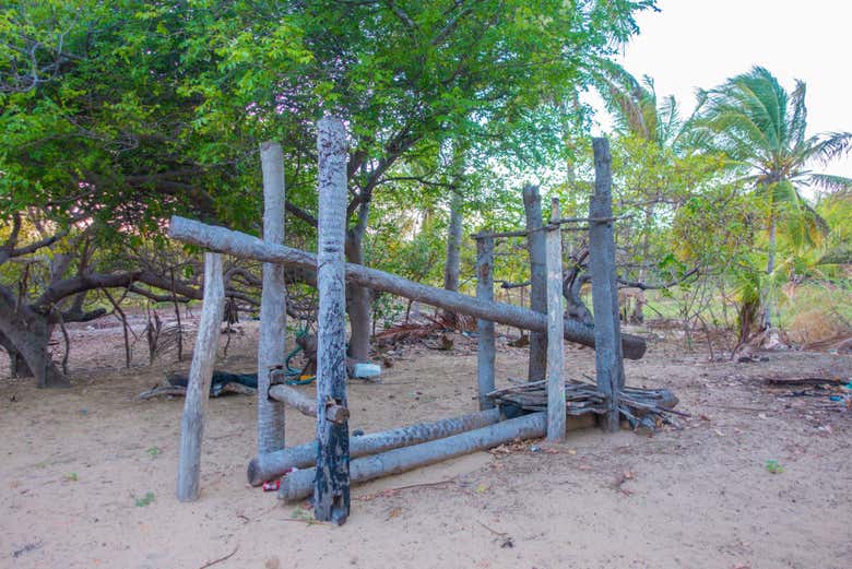 Construção de madeira usada pelos moradores