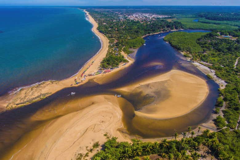 A natureza impressionante da costa de Caraíva