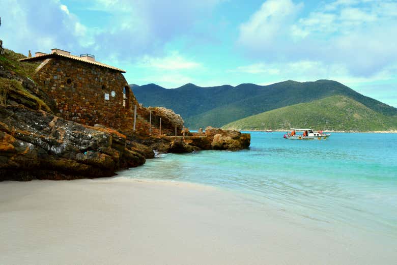 Passeio de barco por Arraial do Cabo