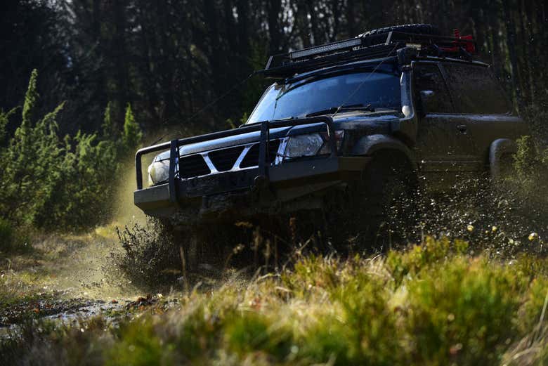 Explore Pedra Grande by 4x4