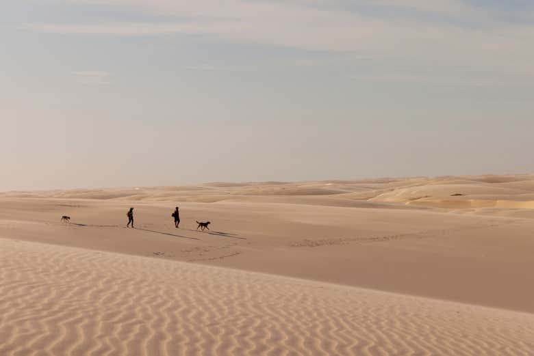 Un paseo entre dunas en los Lençóis Maranhenses