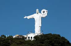 Entrada al Cristo Luz