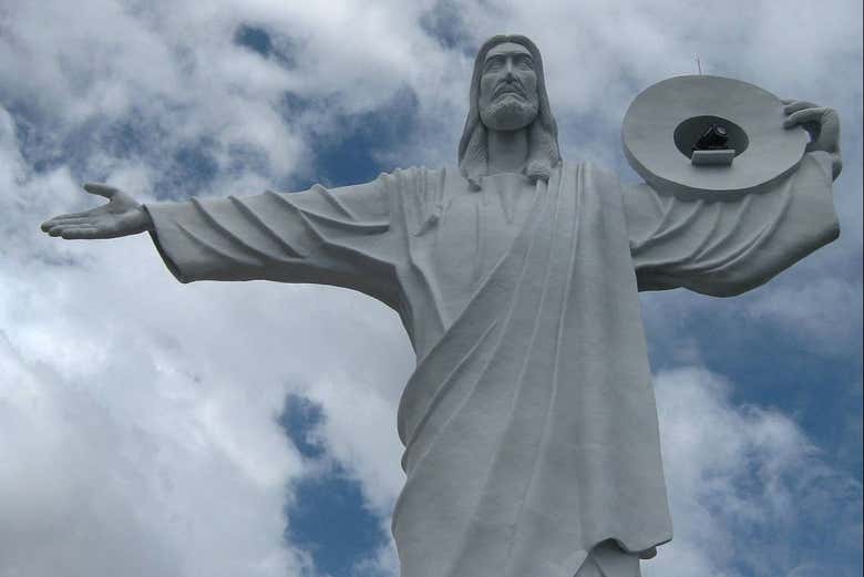 Entrada al Cristo Luz