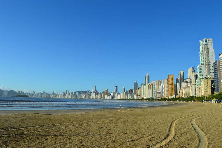 Balneario Camboriú beach
