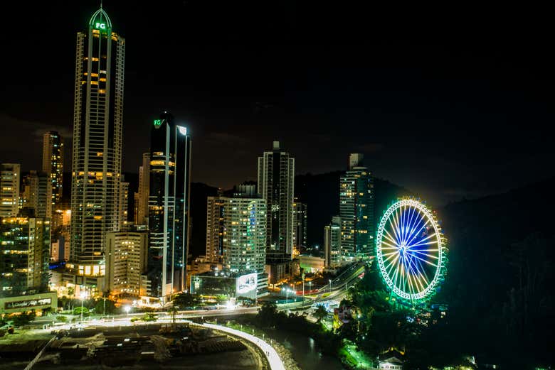 Admire the skyline of Balneario Camboriú at night