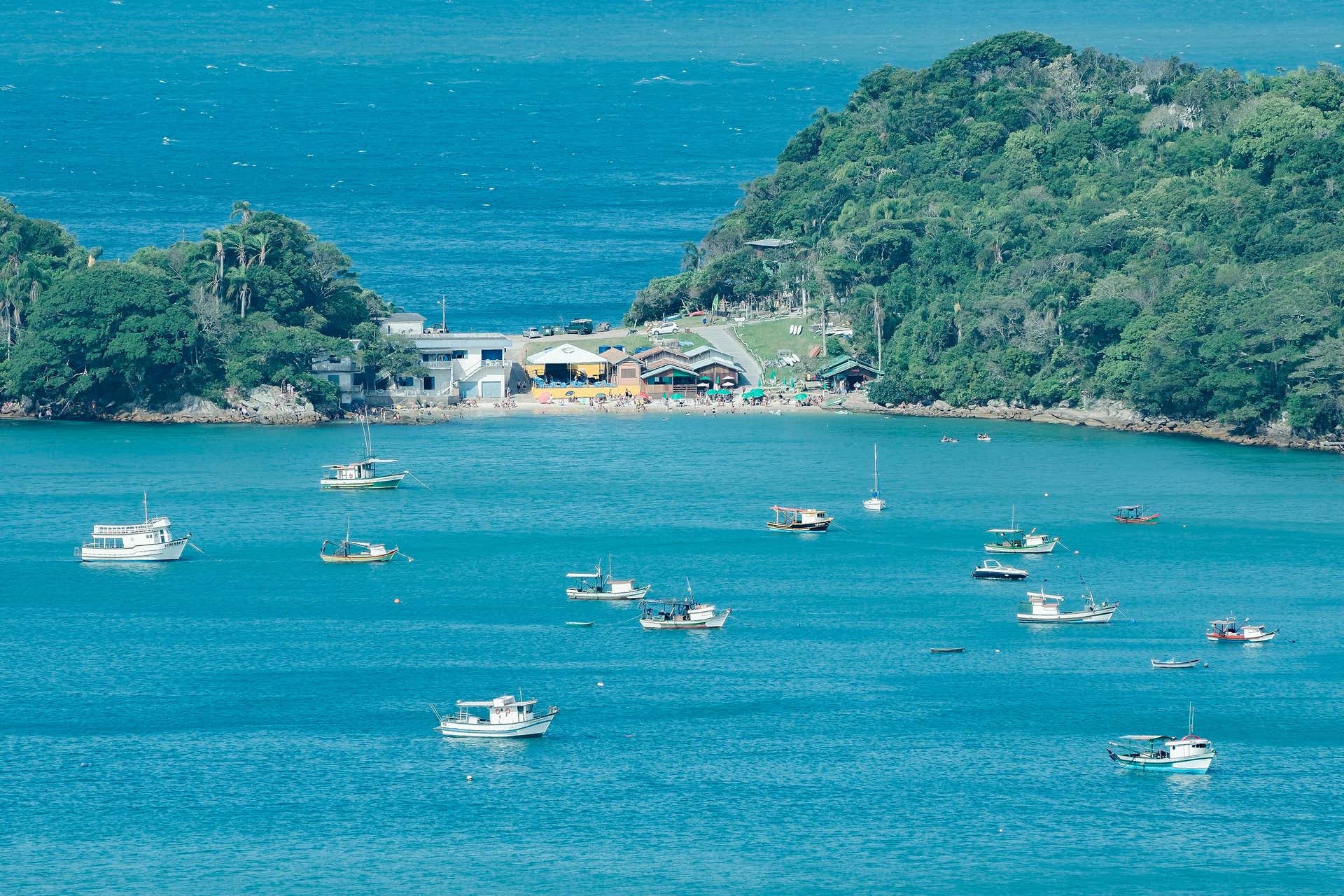 Snorkel na praia da Sepultura + Bombinhas por conta própria