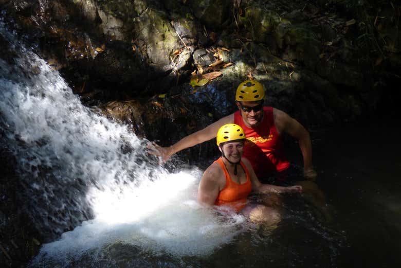 Baignade dans les piscines naturelles
