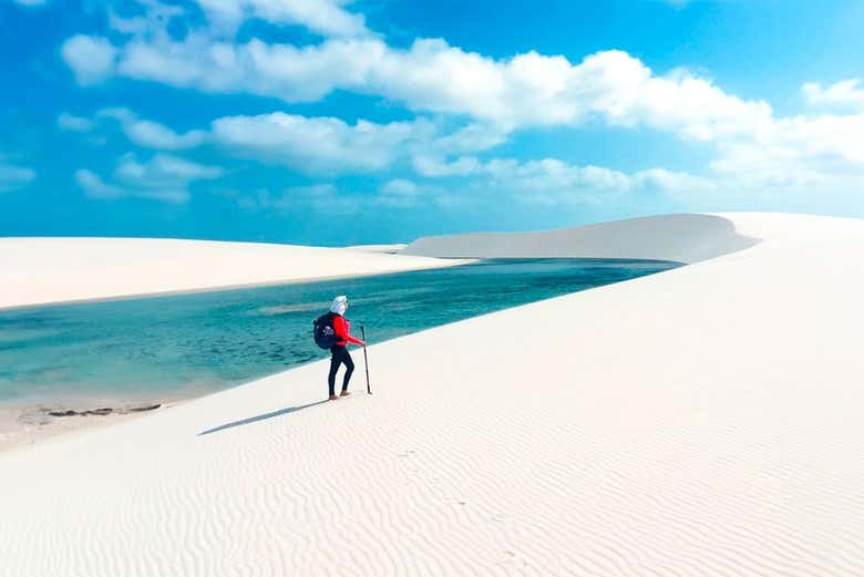 Admirando a paisagem dos Lençóis Maranhenses